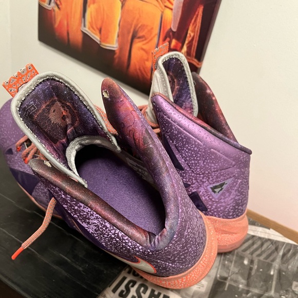 Nike Lebron 10 Area 72 Extraterrestrial Size 13 EUC - Picture 5 of 8